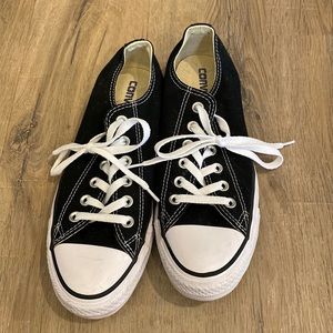 Black Converse Chuck Taylor All Star Lo Sneaker
